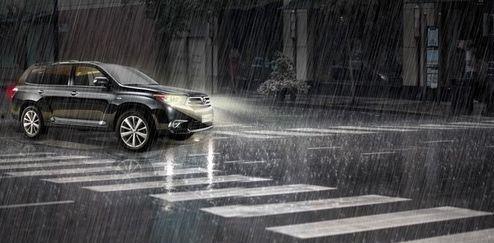 国产车雨天行车视频播放